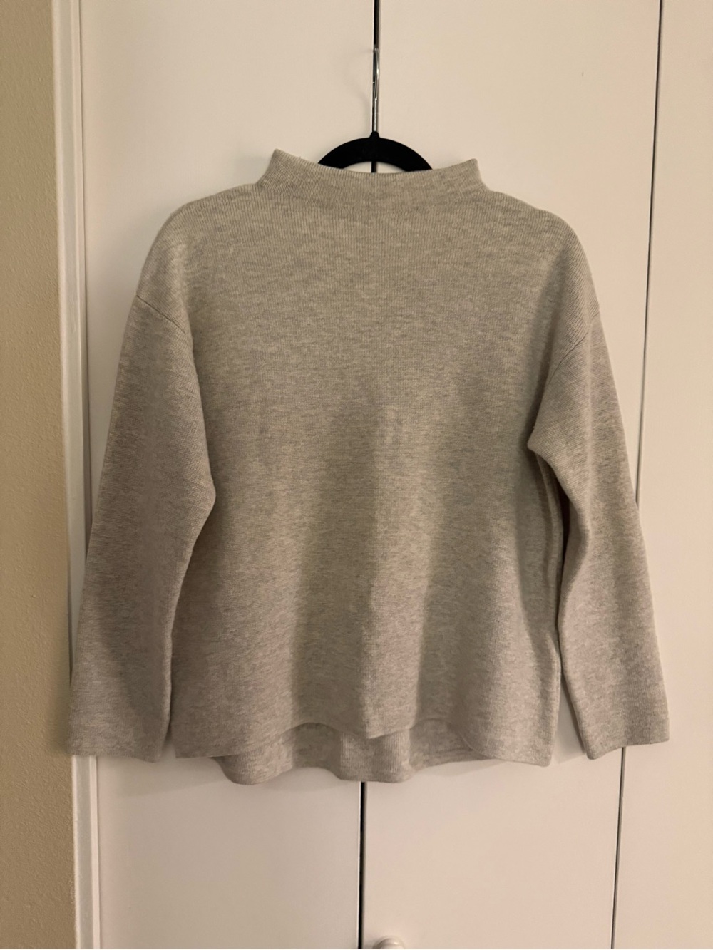 ADAY cashmere  Light Gray Mock Neck Sweater